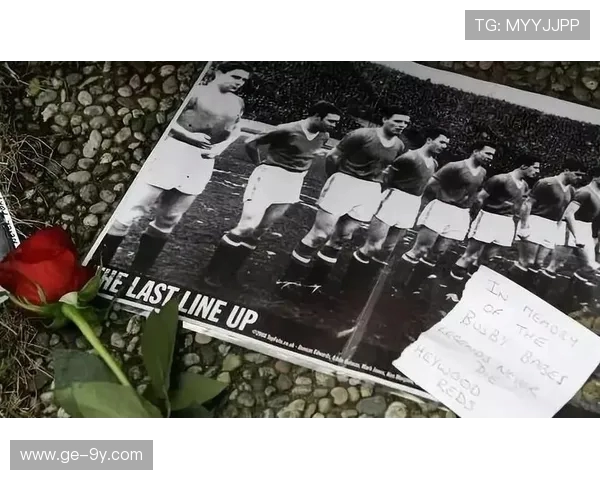 聚焦法國足球球星的綻放榮耀與傳奇征途之光輝旅程史詩篇章魅力展